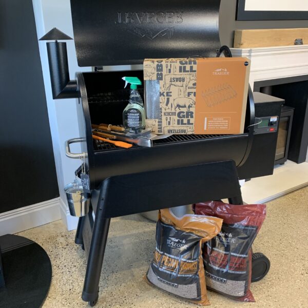 Traeger PRO 780 Pellet Grill Bundle